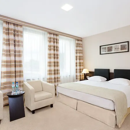 Hotel Qubus